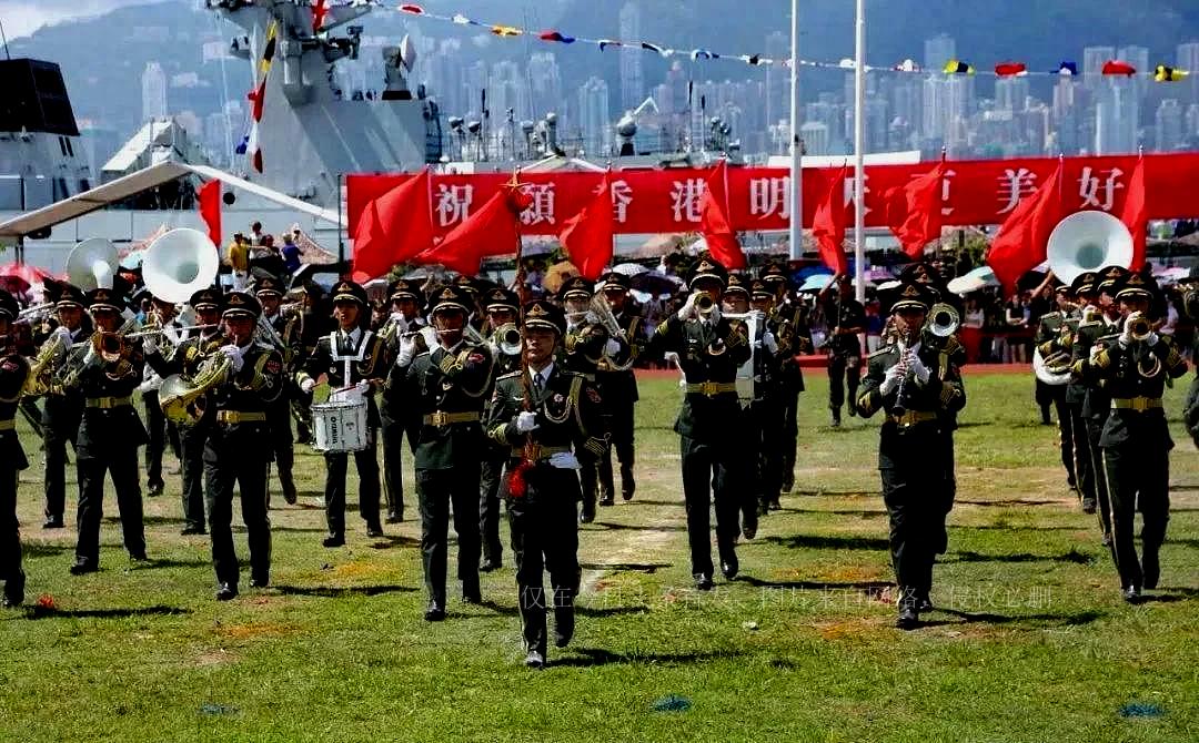 澳门和香港今天晚上9点30分,民主解答解释与落实展望